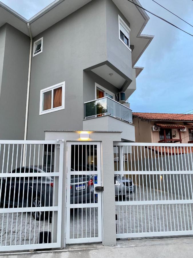 Completo Próximo A - Residencial Vieira Florianópolis