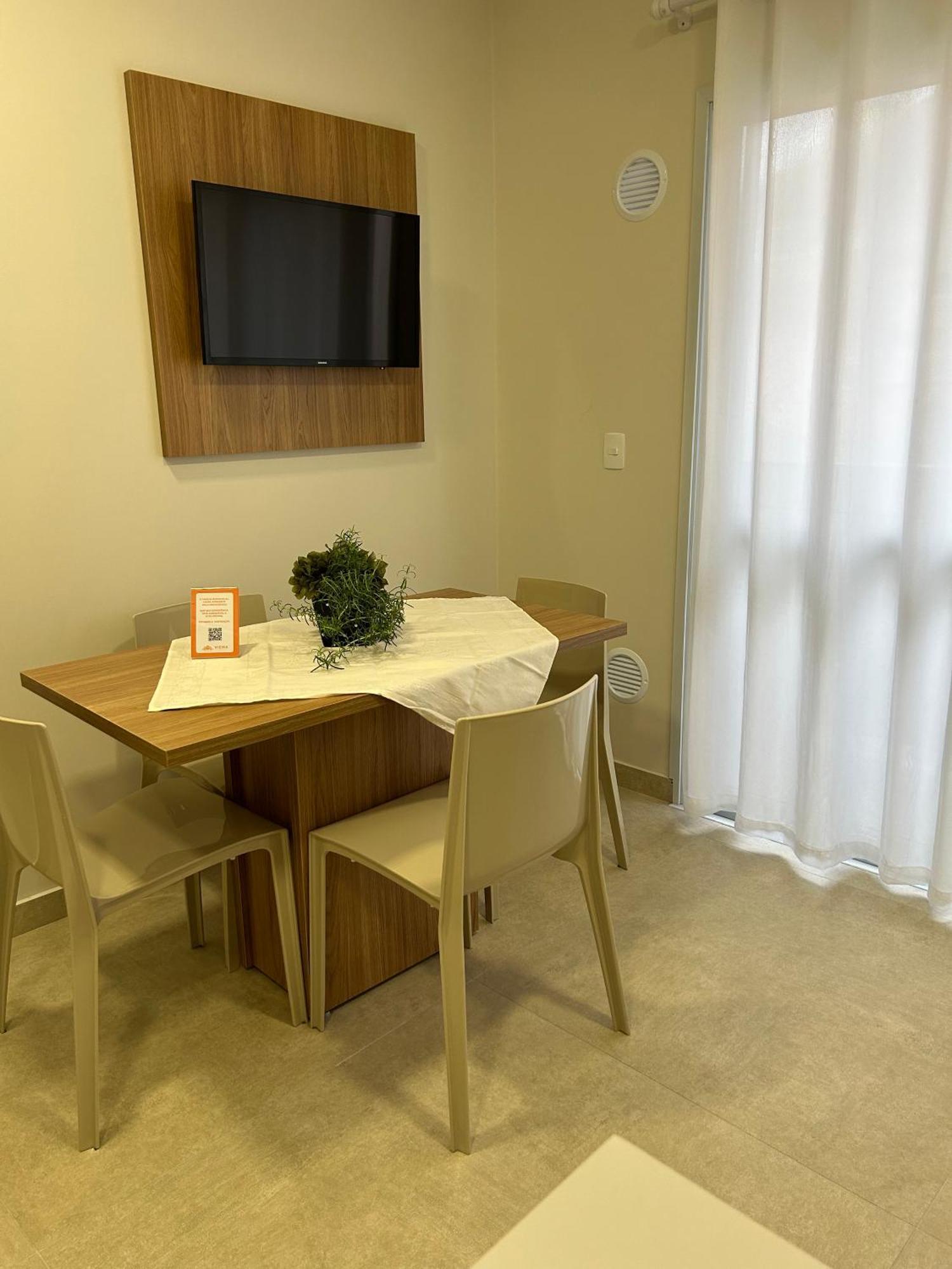 Completo Próximo A - Residencial Vieira * Florianópolis